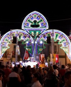 Spalliera con alzata da 15,50 metri