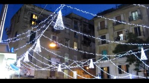 Coni di luce in piazza Pignasecca Napoli