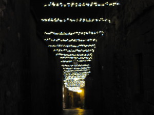 Tetto di luci dorato